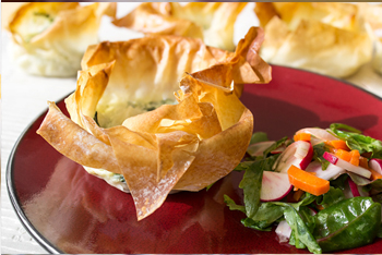 מאפה פילו עם תרד וגבינות