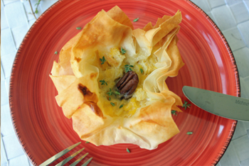 מאפה פילו עם תירס וגבינות