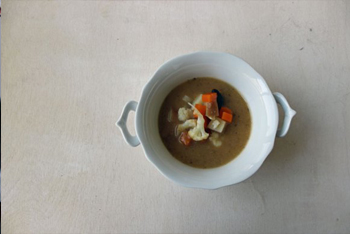 מרק פטריות וירקות