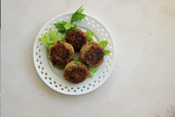 קציצות בורגול ועדשים צמחוניות