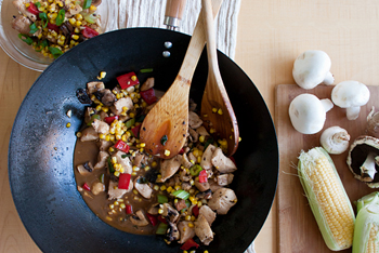 מוקפץ תאילנדי – אביב בצלחת