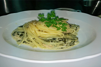 סלמון ברוטב חמציצים