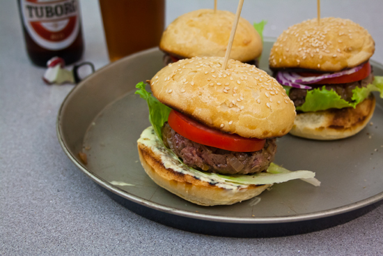 אורה קורן בננה ספליט המבורגר עסיסי