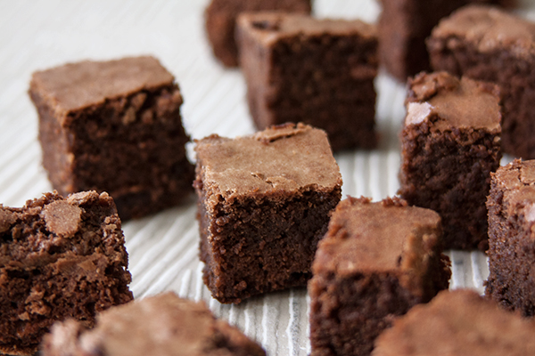 אורה קורן בראוניז - שוקולד עם שוקולד