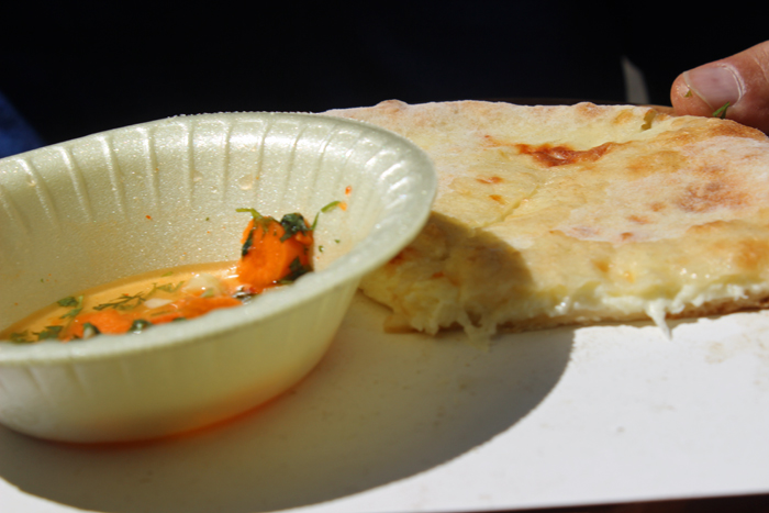 חצ'אפורי, שני משולשים אחרונים. מי לוקח?